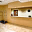 Rodeway Inn & Suites Phillipsburg