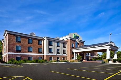 Holiday Inn Express Niles By IHG