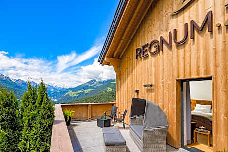 Deluxe Double Room with Extra Bed