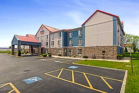 Comfort Suites Lansing