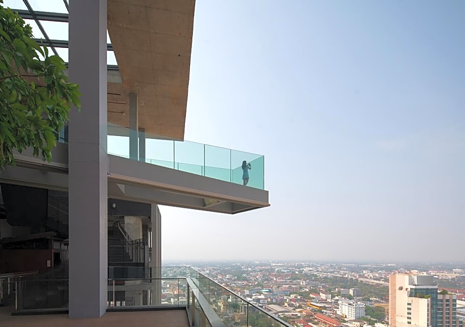 Ad Lib Hotel Khon Kaen