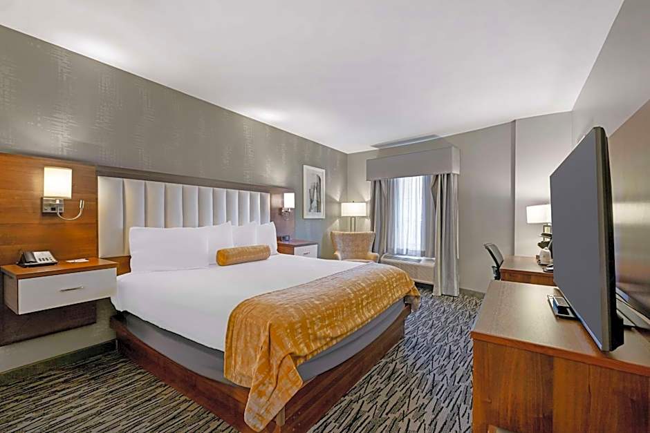 Best Western On The Avenue