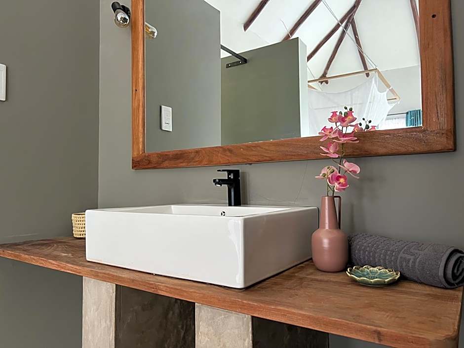 Tanzania Safari Lodge