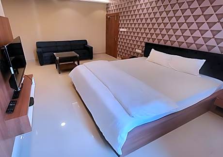 Hotel Tamilnadu - Yercaud