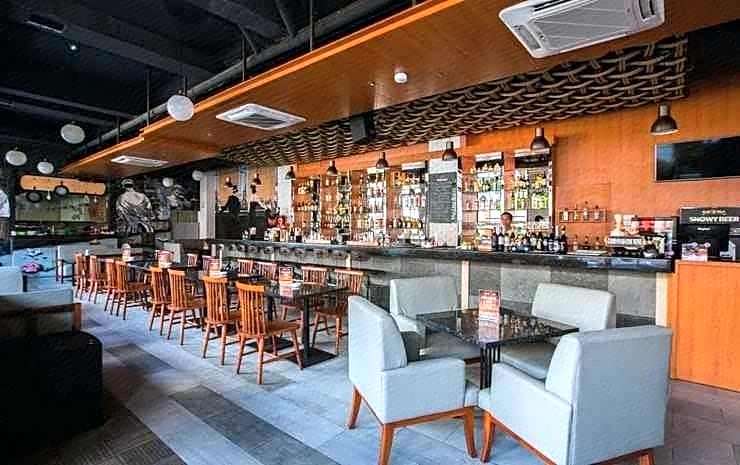 RedDoorz Plus @ Hertasning Area Makassar