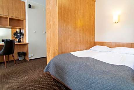 Apartment with Double Bed