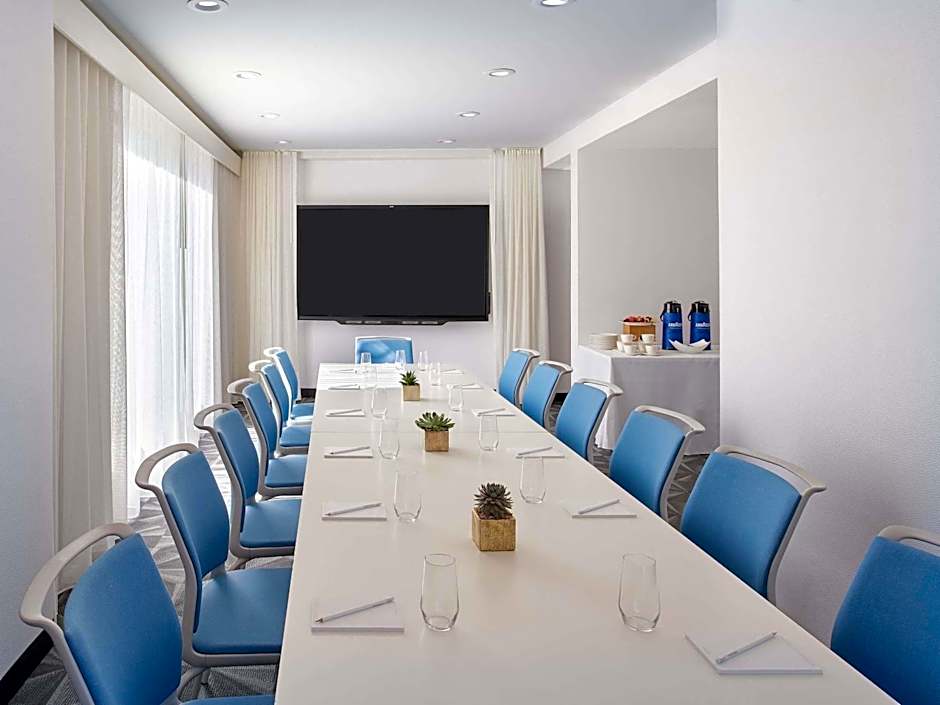 Mondrian Los Angeles