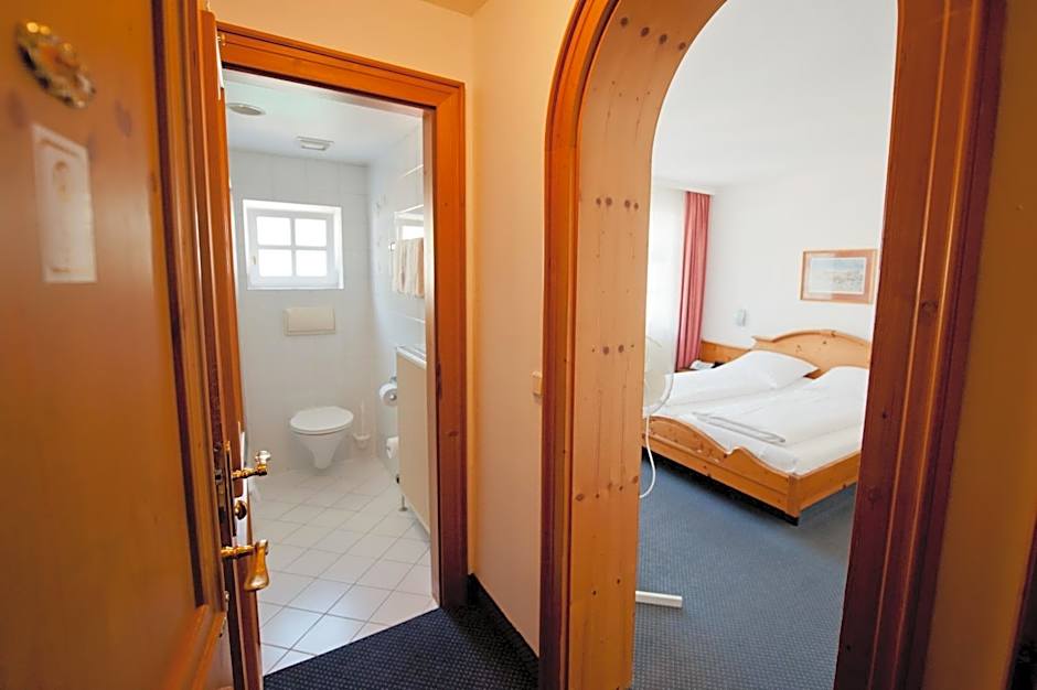 Double Room — 9 fotoğraftan 1. fotoğraf