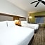 Holiday Inn Express Hotel & Suites Clinton