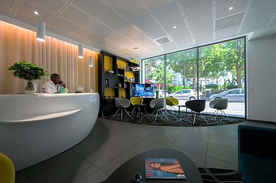 Néméa Appart Hotel Résidence So Cloud