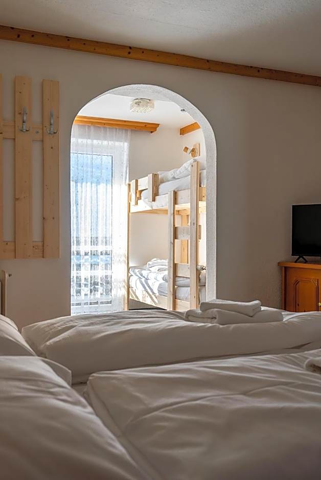 ALPEN ARNIKA Hotel & Restaurant