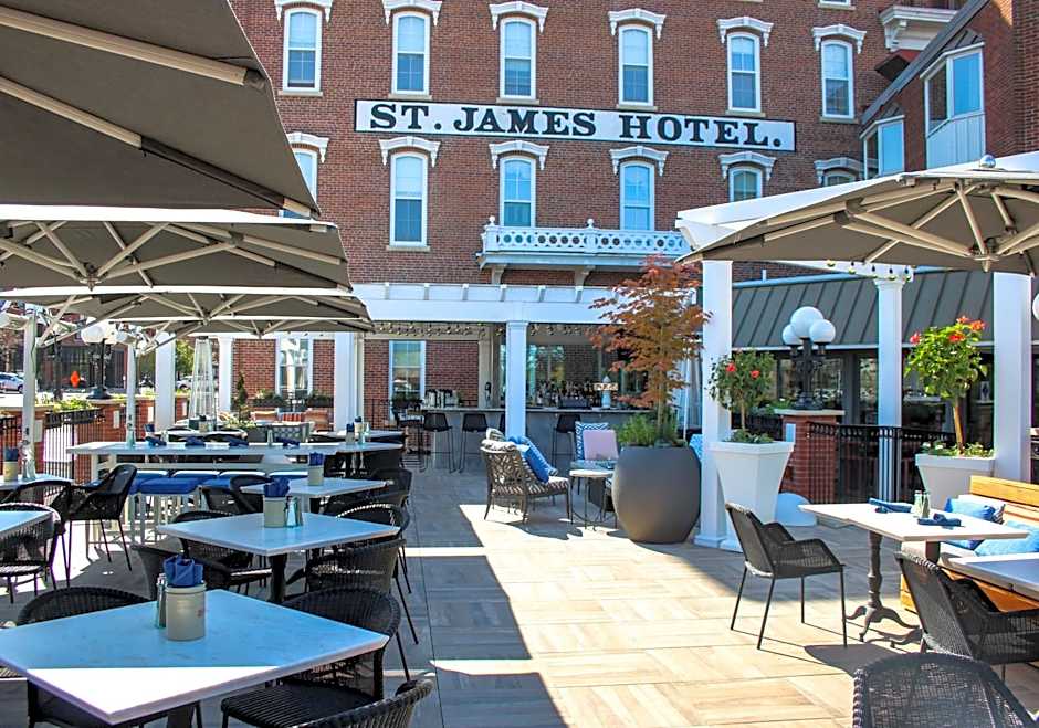 St James Hotel