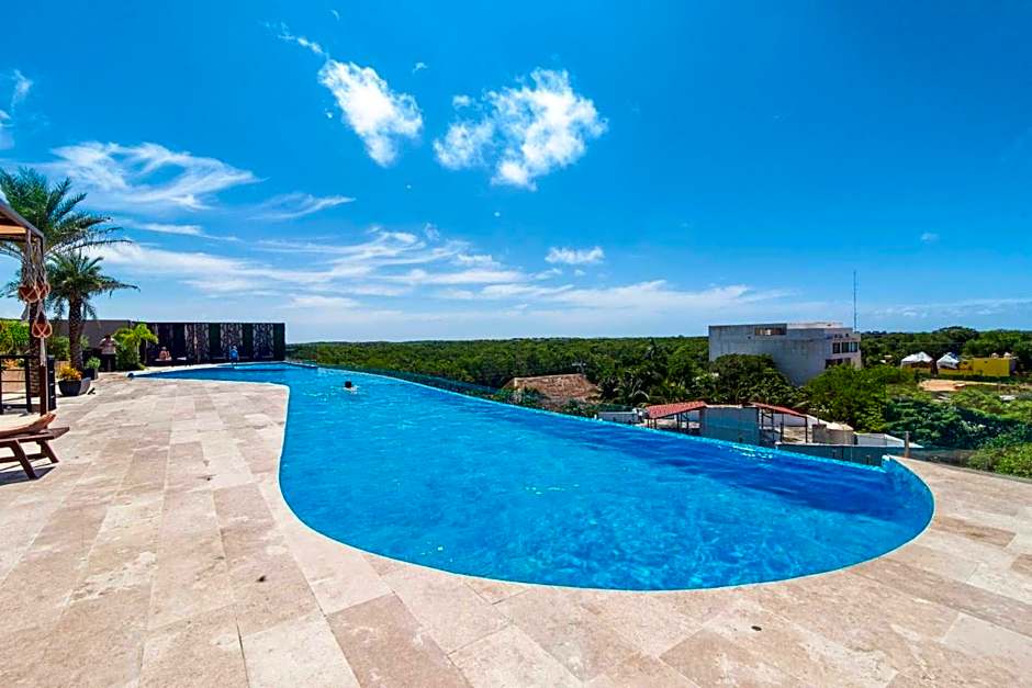 Menesse Tulum Hideaway - Elegant Bohemian Suite