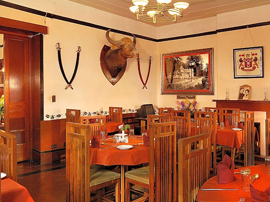 Woodville Palace by Signum