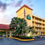 La Quinta Inn & Suites by Wyndham West Palm Beach - Florida Turn