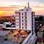 Maestro Hotel Pontianak