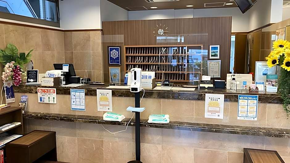 Toyoko Inn Okinawa Naha Kokusai-Dori Miebashi-Eki