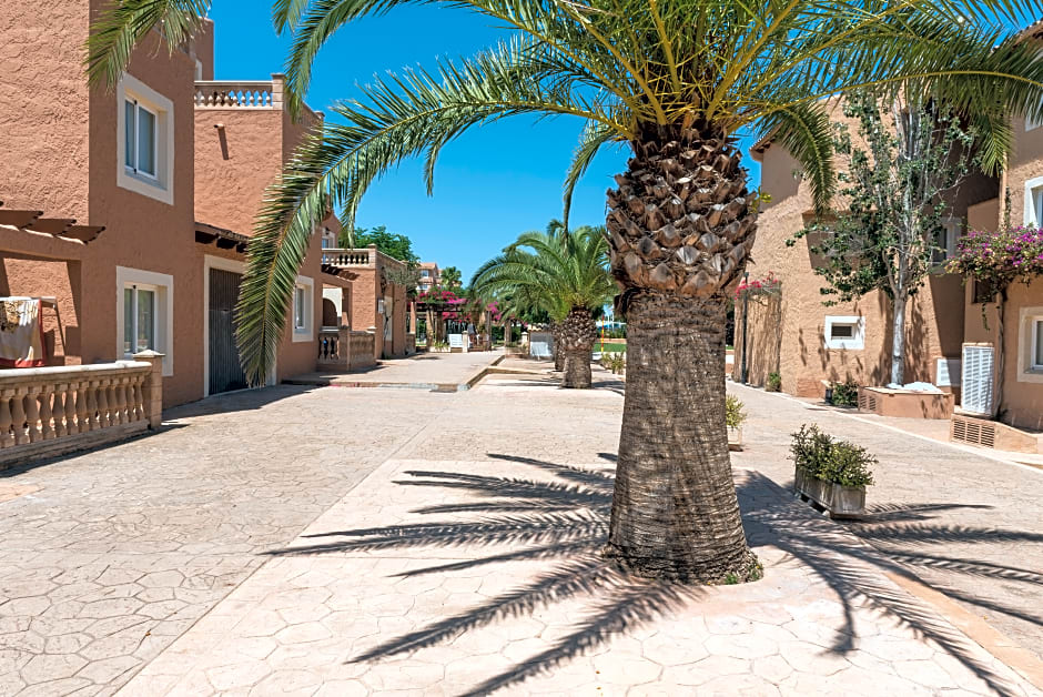 Aparthotel Ciudad Laurel