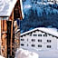 Hinterwies – Ski In / Lodge / Dine