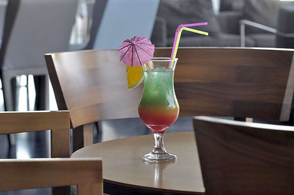 Sun Hall Hotel