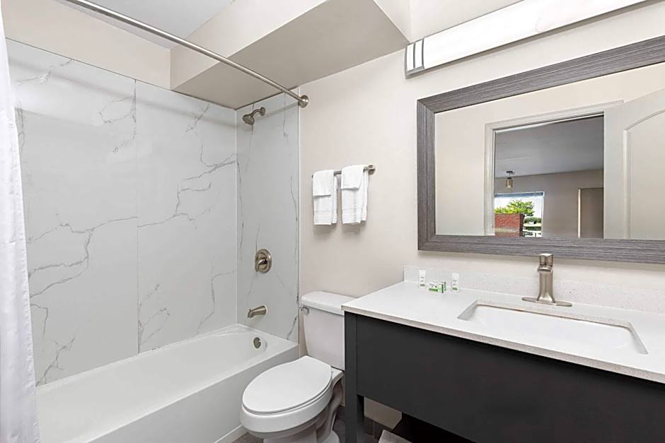 Baymont by Wyndham Dothan