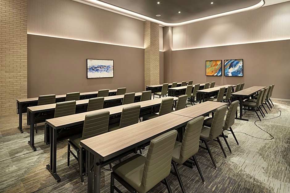 Cascade Hotel, Kansas City, a Tribute Portfolio Hotel