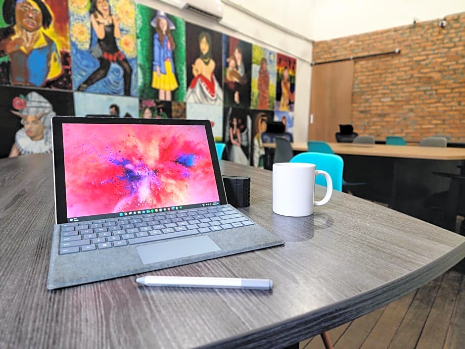 Upspot Kuching Waterfront Premium Hostel