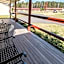 Black Gold Motel