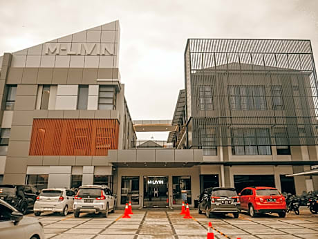M-LIVIN Dorm Hotel
