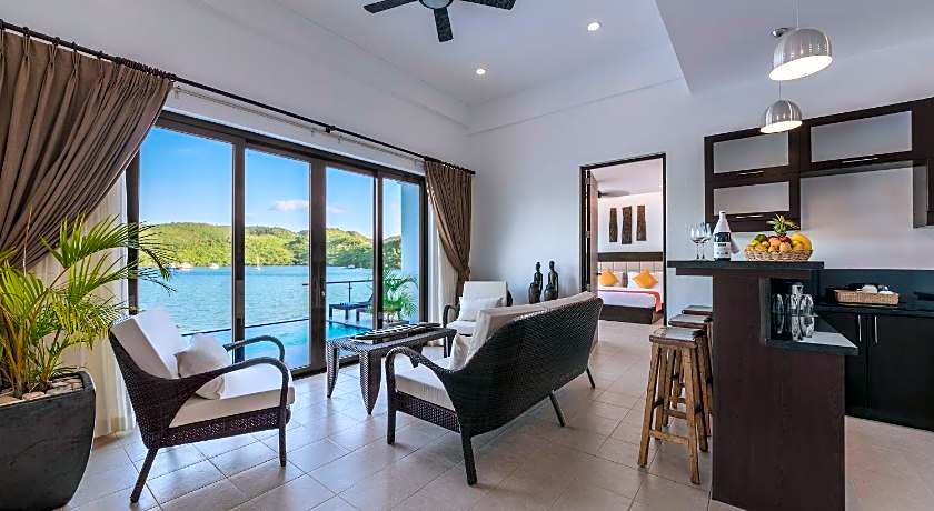 Busuanga Bay Lodge