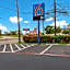 Motel 6 Dallas Market Center