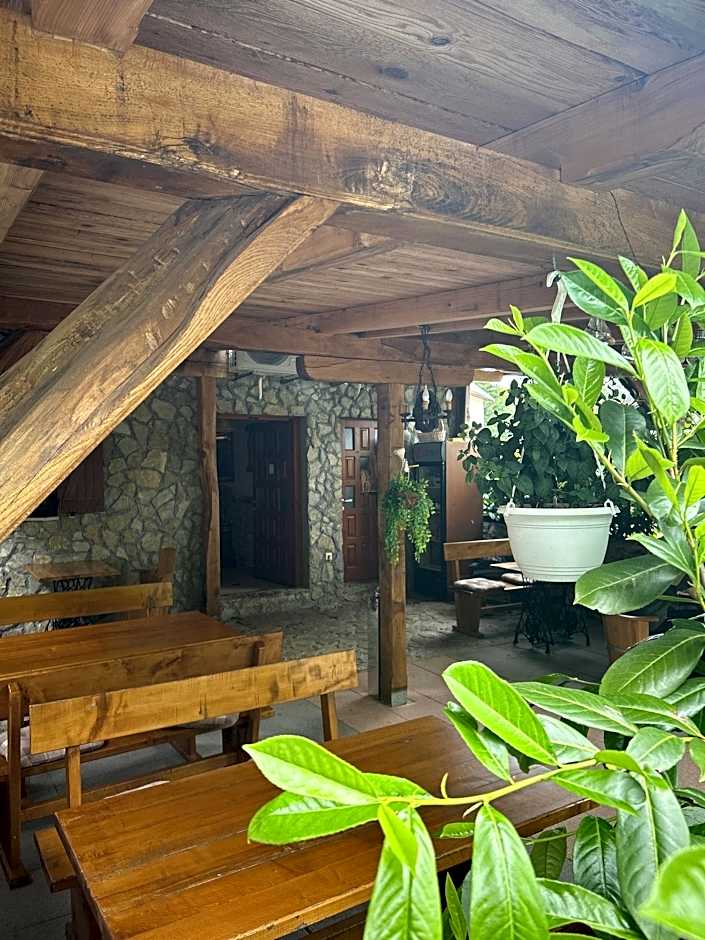 Rustic Lodge Plitvice