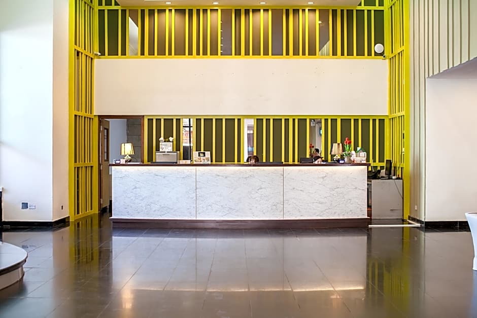 Tonkoon Hotel