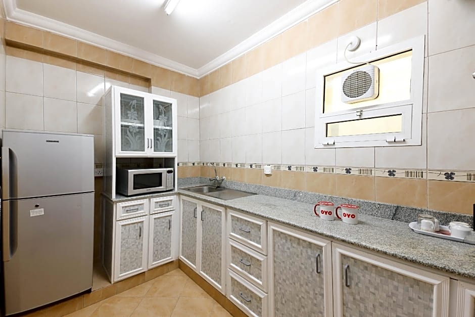 OYO 125 Manam Sohar Hotel Apartments