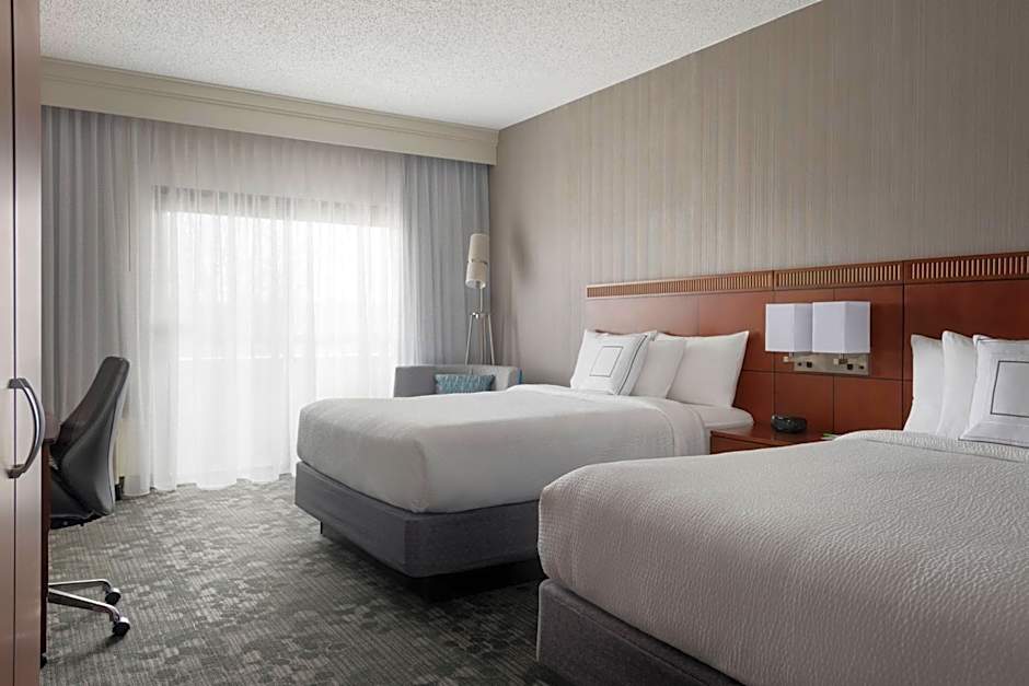 Courtyard by Marriott Syracuse Carrier Circle