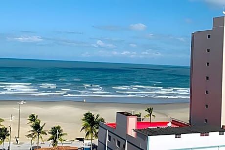 Apartamentos aconchegantes frente mar