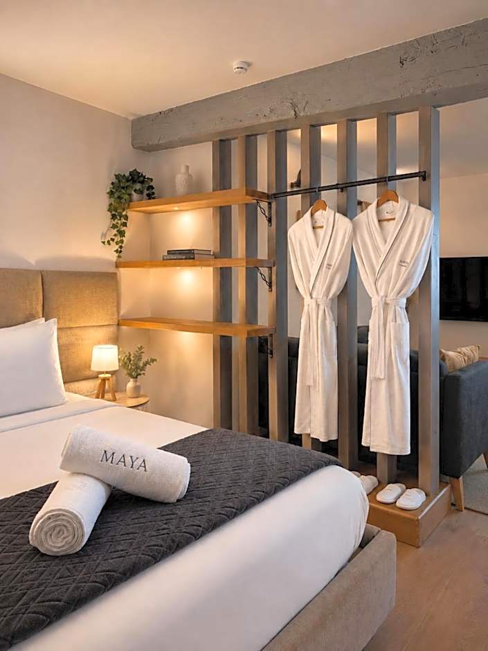 MAYA Appartements & Suites