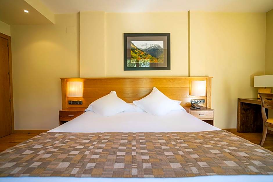 Hotel & Restaurante Peña