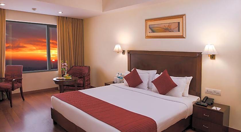 Le Lac Sarovar Portico Ranchi