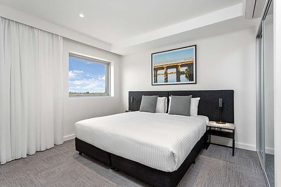 Photo 1 of 12 of 1 Bedroom Suite, Accessible