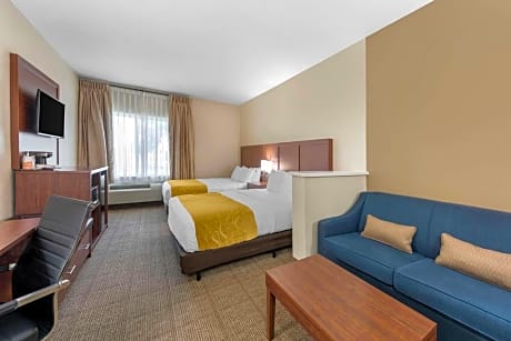 2 Queen Beds, Nonsmoking, Accessible