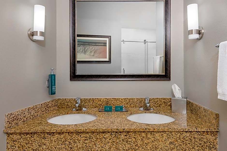 DoubleTree By Hilton Hotel West Palm Beach - Airport