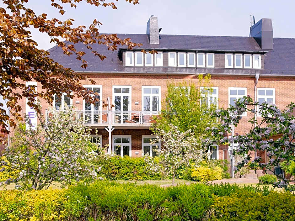 BE BIO Hotel be active - Nähe historischer Hafen