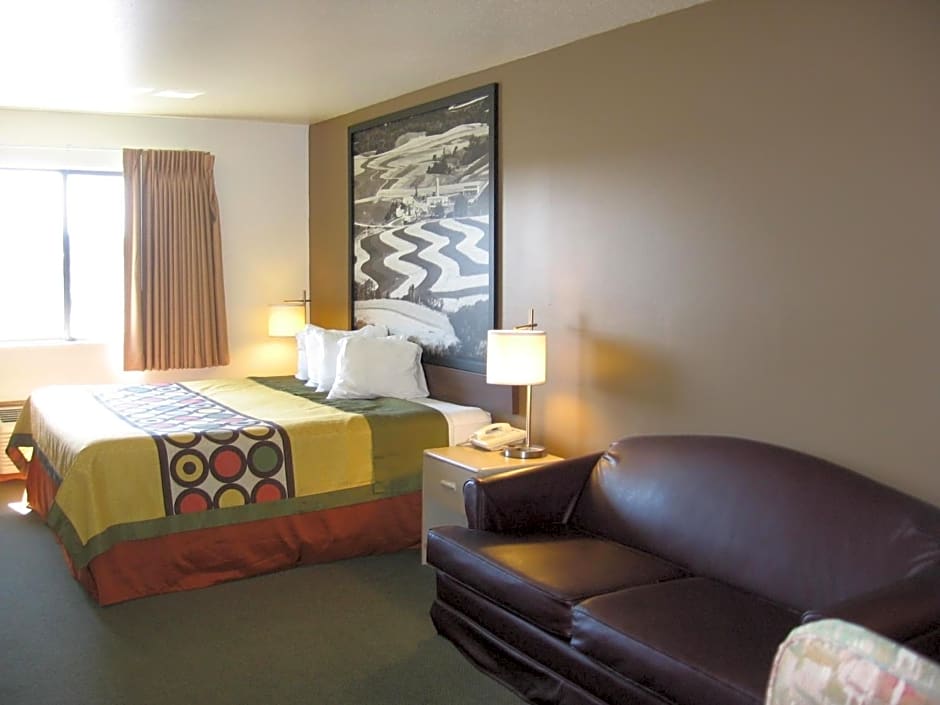 Super 8 by Wyndham Mauston