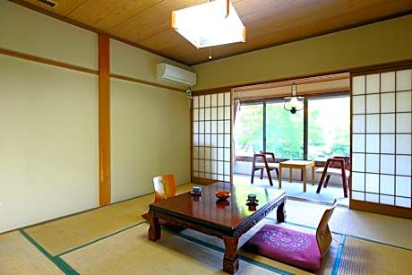 Main Building - Economy Japanese-Style Room with Shared Bathroom - Non-Smoking