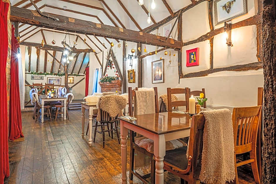 The Bull on the Green