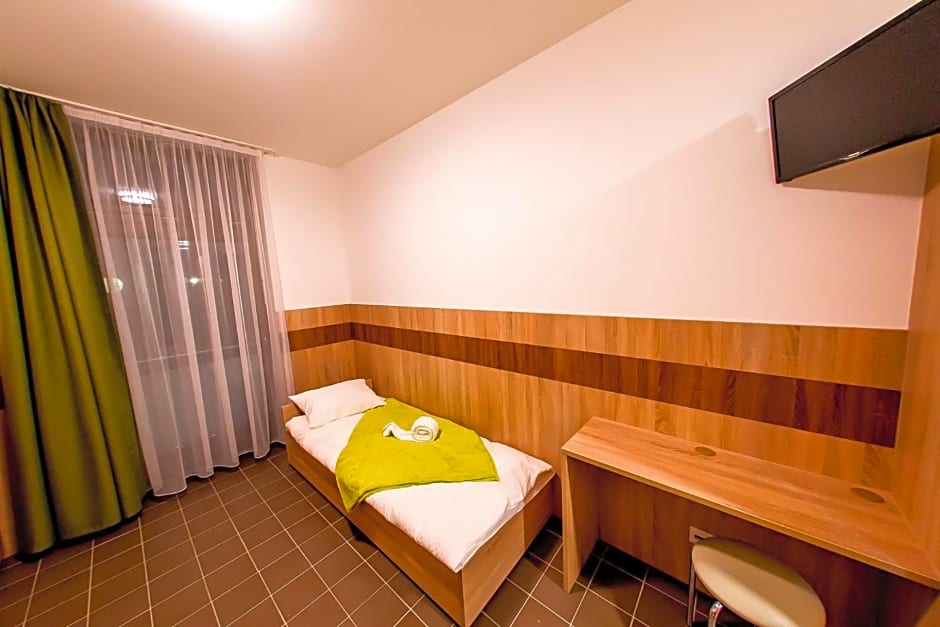 CVSE Clubház és Panzió