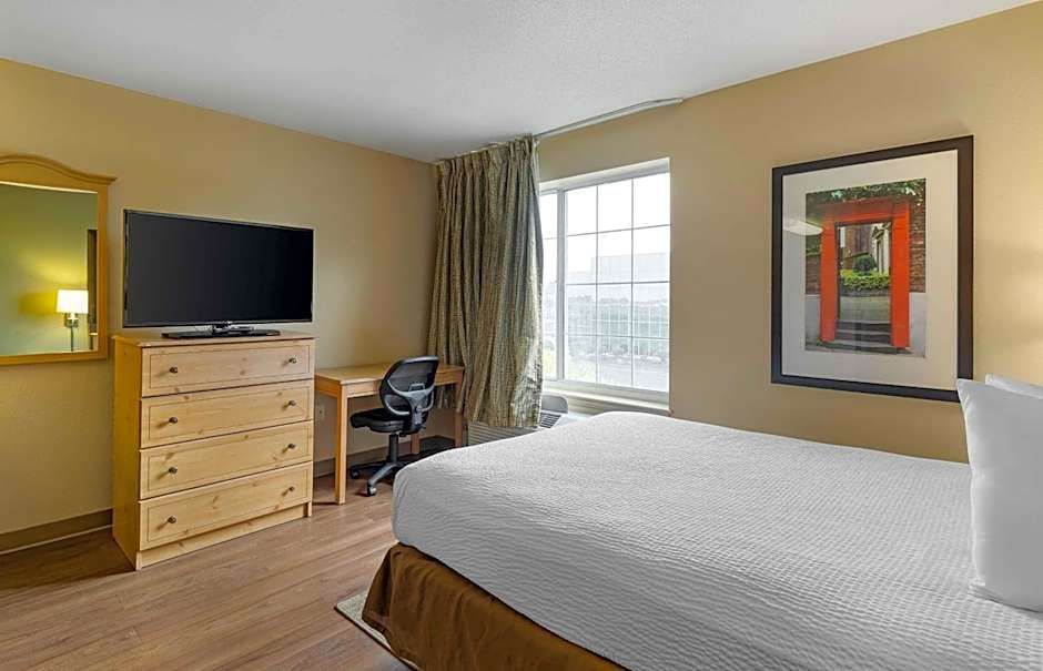Extended Stay America Suites - St. Louis - Westport - Central
