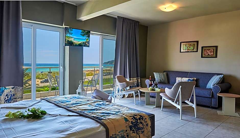 Hotel Sarti Beach