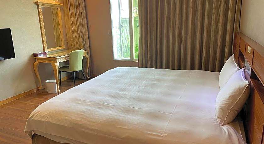 Chia Shih Pao Hotel